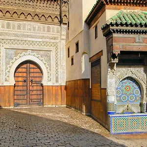 Lalla Yedouna Pensión